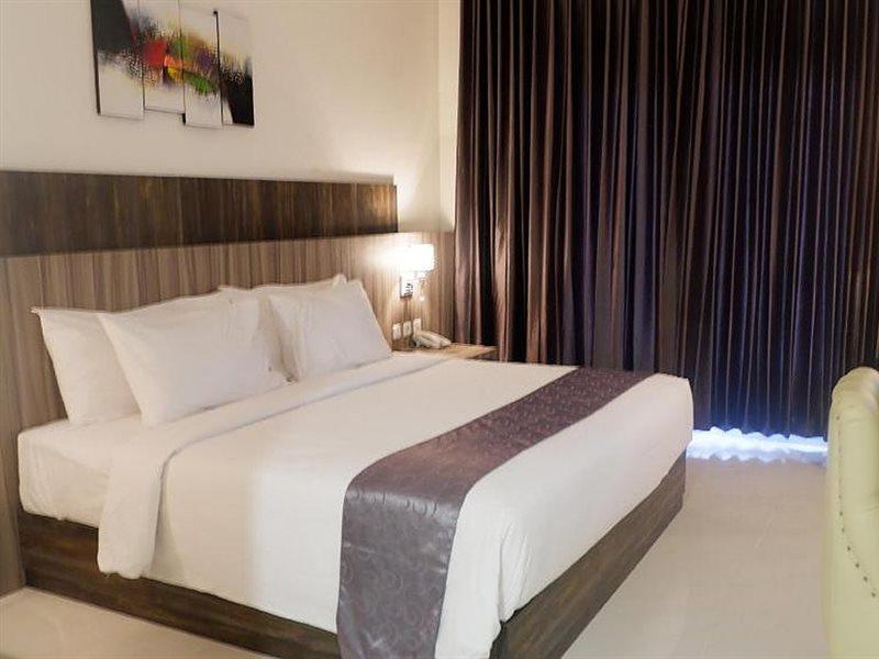 Vega Prime Hotel & Convention Sorong Luaran gambar