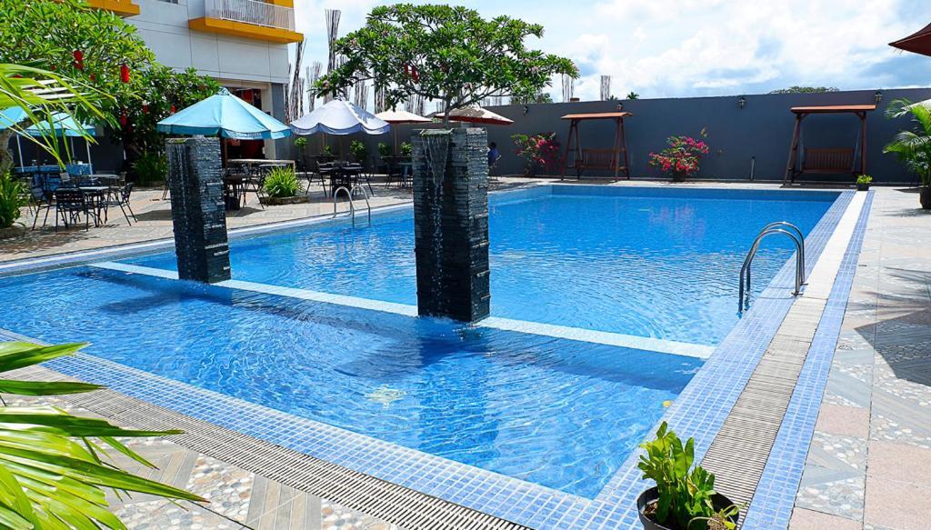 Vega Prime Hotel & Convention Sorong Luaran gambar