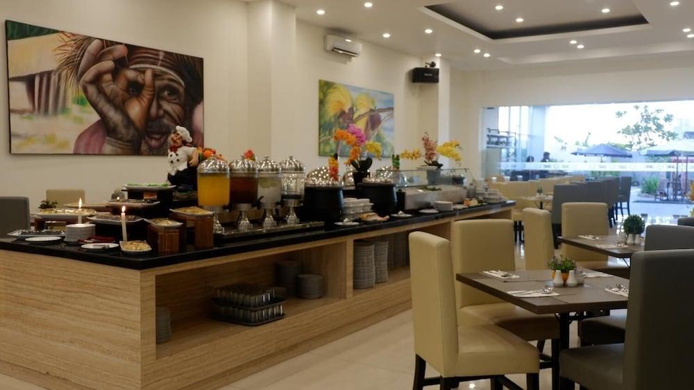 Vega Prime Hotel & Convention Sorong Luaran gambar