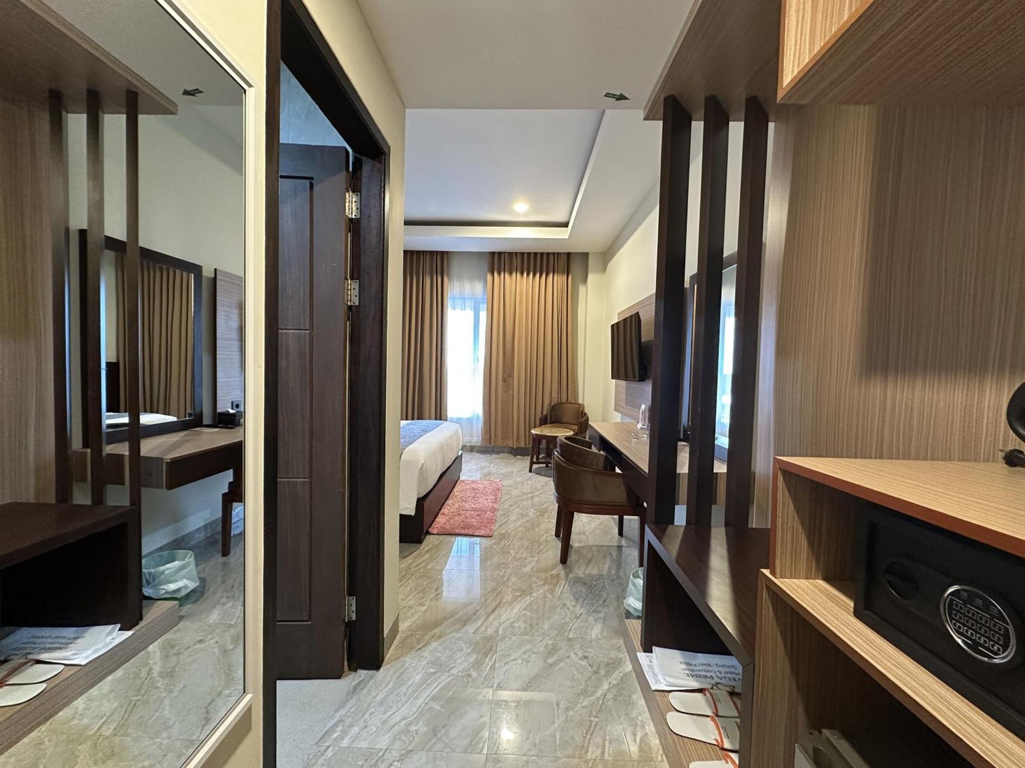 Vega Prime Hotel & Convention Sorong Luaran gambar